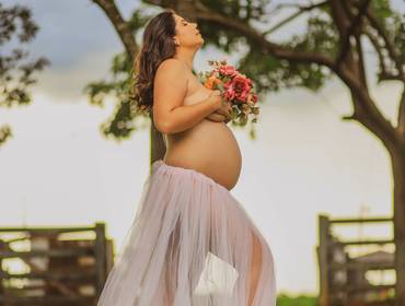 GESTANTE de ANA CANTONI