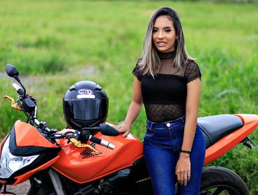 ENSAIOS de JULIANA CRISTALDO