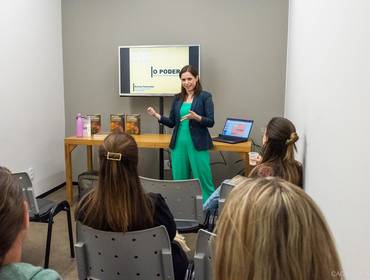 Empresarial de Palestra Entre-Mind e Grupo de Networking