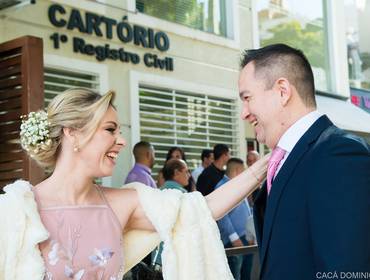 Casais de Casamento Intimista no Civil - Camila e Matheus