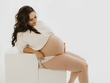 Gestante de Ensaio Gestante em Estúdio - À espera da Elena