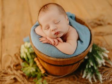 Gestante de Ensaio Newborn em Passo Fundo - Lucca - Primeiros Dias