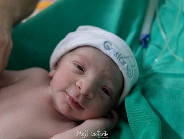 Nascimento de { Pedro }