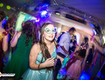 FESTA DEBUTANTE de  MARIA 15 ANOS