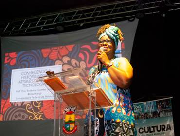 Palestra de Conhecendo a História Negra através de Novas Tecnologias