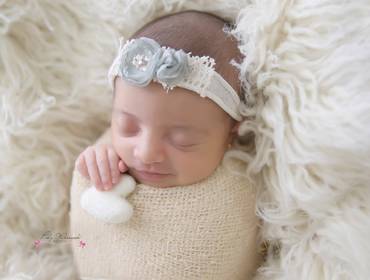 Newborn de Júlia - Fofinha e DELICADA