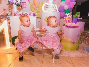 Aniversário Infantil de ALICIA E CHLOE 1 ANINHO