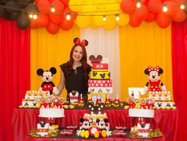 Aniversário de THAIS OLIVEIRA