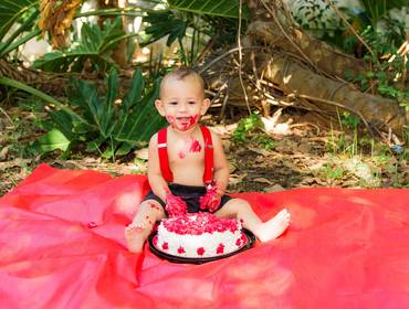 Smash The Cake de YURI