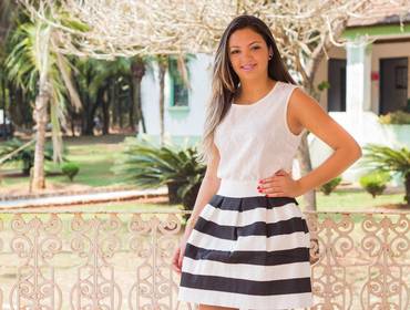 Book Externo 15 Anos de Beahtriz Lima