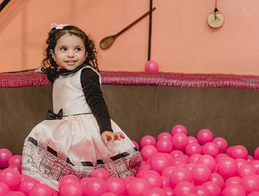 Festa Infantil de Alice fez 3 anos