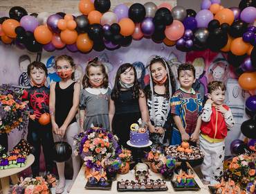 Festa Infantil de Festa Halloween na casa da Camilla