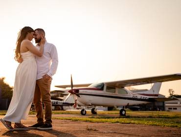 Pré Casamento de Bruna e Bruno - pre casamento Aeroporto Campo Mourão-Pr