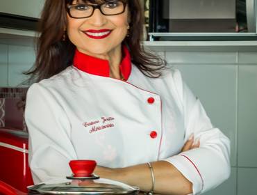 CURSOS E TREINAMENTO de CURSO DE CULINÁRIA COM A NUTRI CRIS JORDÃO