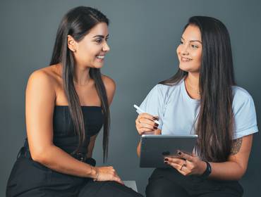 Ensaio Corporativo de Marianna e Barbara - Advogadas