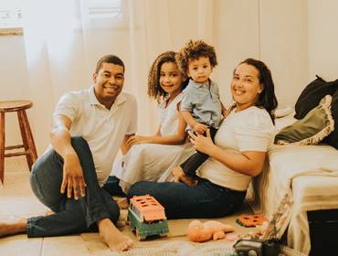 FAMÍLIA de F A M Í L I A    F E R R E I R A