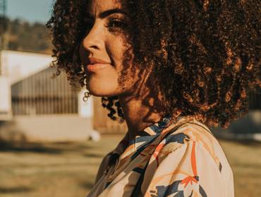 FEMININO de L I D I A N E