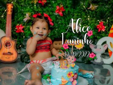 SMASH THE CAKE de SMASH THE CAKE MOANA