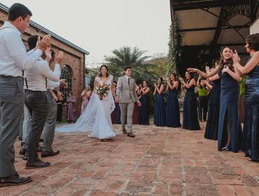 CASAMENTOS de Casamento Carolina e Vitor - Fazenda Quilombo