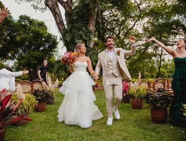 CASAMENTOS de Casamento Aline e Juka - Fazenda Vassoural