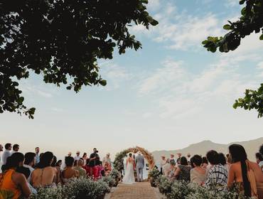 CASAMENTOS de Casamento Tainá e Leo - Casa Arandella