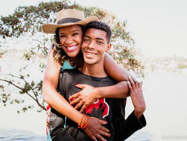 Familia de Ensaio de Família para Celebrar os 18 do Lucas!