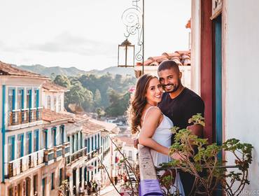 Casais de Ladeiras e muito amor nesse ensaio Pré Casamento em Ouro Preto da Ari e do Biel