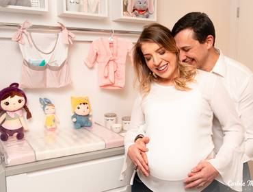 Gestante de Ensaio de Gestantes {Marcela e Eduardo esperando a Melina}