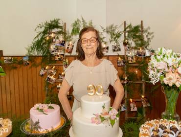 ANIVERSÁRIOS de NATALINA 90 ANOS