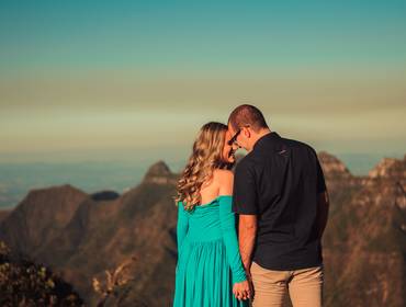 GESTANTE de À espera de Alice - Alanis Tiscoski