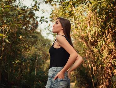 DEBUTANTE de Debutante - Ana Carolina