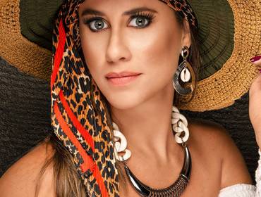 Ensaio Pessoal Beleza de Ensaio Pessoal com Renata Motta em Salvador Bahia