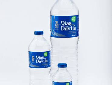 Fotografia de Produtos de Água Mineral Dias Dávila