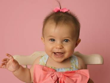 Bebê de Mini Sessão Promocional Mês das Crianças - Marília e Antonia