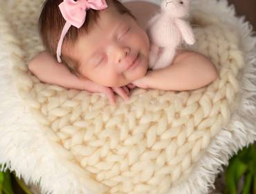 Newborn de Brenda - 28 dias