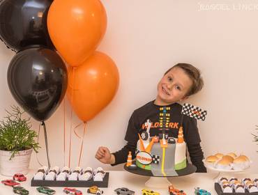 Aniversários Infantis de Théo fez 07 (Festa em Casa)