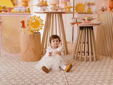 Aniversários de Emi 1 Ano