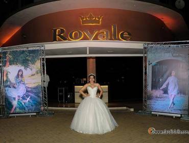 15 anos de Giovanna 15 anos Royale