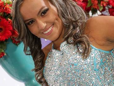 15 anos de #GabyFazXV com mega produção!!!