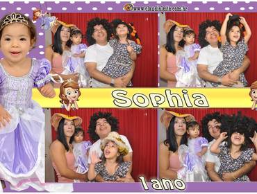 Cabines & Selfies de Sophia 1 ano - Curti Cabine Doce Magia