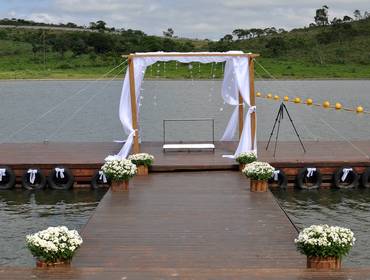 CASAMENTO AO AR LIVRE de Karinne e Daniel