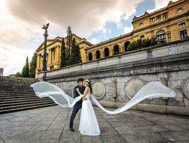 Ensaio fotográfico externo de ENSAIO EXTERNO | REVISTA NOIVOS! 2017