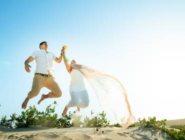 Ensaio fotográfico externo de ENSAIO DE EXTERNO | REVISTA NOIVOS!