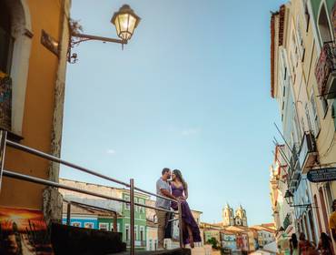 ENSAIOS de ENSAIO NO PELOURINHO  LÍVIA E ROAN - PRÉ WEDDING 