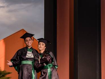 Formatura  de Colação de Grau -Medicina UNIUBE - Gabriela e Renato