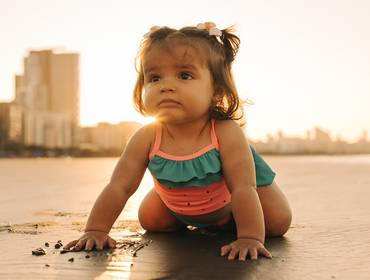 Infantil de Ensaio Lari 01 ano na praia