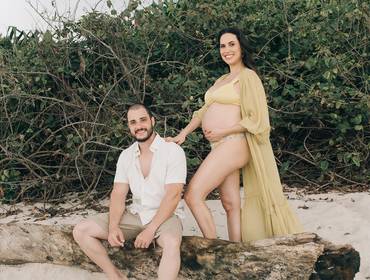 Gestante de Ensaio Gestante e família na praia