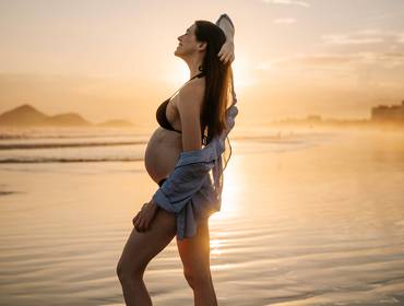 Gestante de Ensaio Gestante na Praia