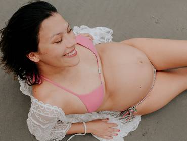 Gestante de Ensaio Gestante na Praia - Eloisa e Amélie