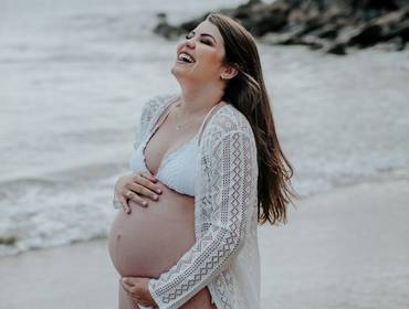 Gestante de Ensaio Gestante na Praia - Alexia, Charles e Lorenzo